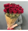 Букет красных роз «25 элитных роз экспловер »