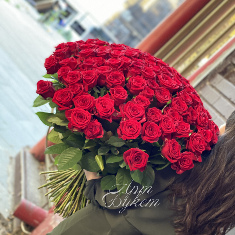 Букет красных роз «Самой любимой» 1